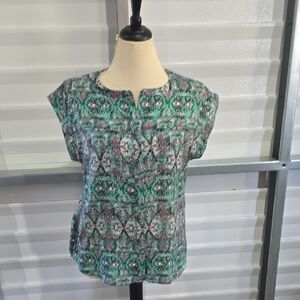 Van Heusen Multicolor Patterned Button Down Blouse Size Medium